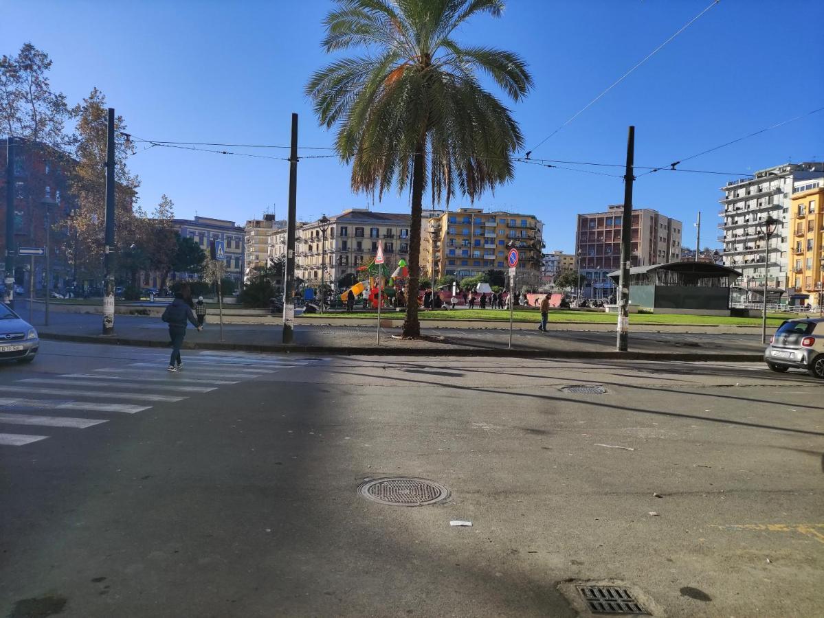 Na' Stanza In Piazza Lejlighed Napoli Eksteriør billede