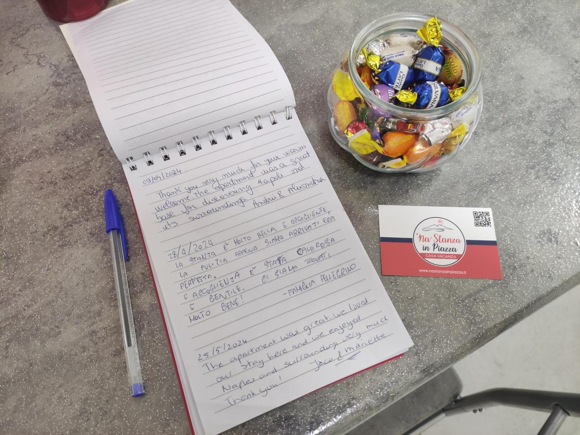 Na' Stanza In Piazza Lejlighed Napoli Eksteriør billede