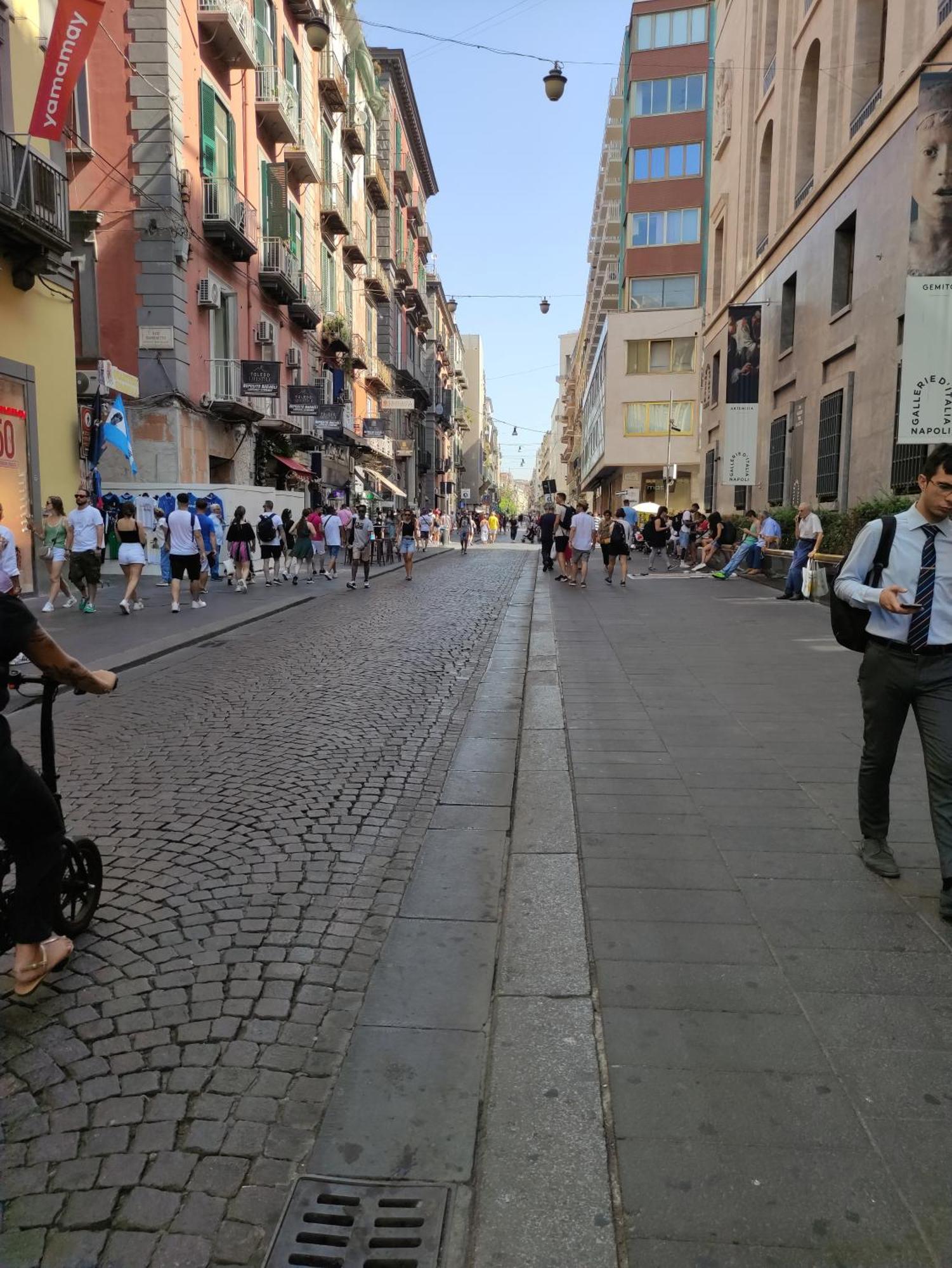 Na' Stanza In Piazza Lejlighed Napoli Eksteriør billede